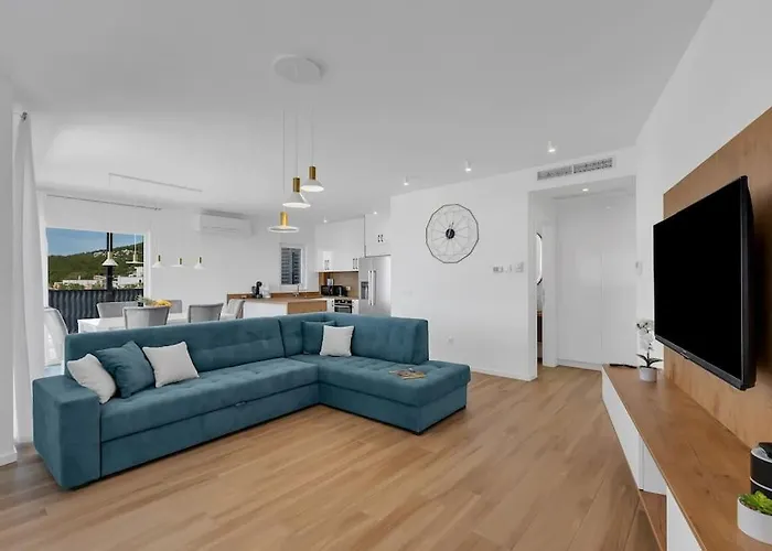 Villa Vip With Pool Makarska