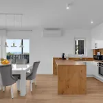 别墅 Vip With Pool 马卡尔斯卡