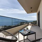 别墅 Vip With Pool 马卡尔斯卡