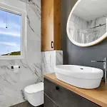 Vip With Pool 别墅