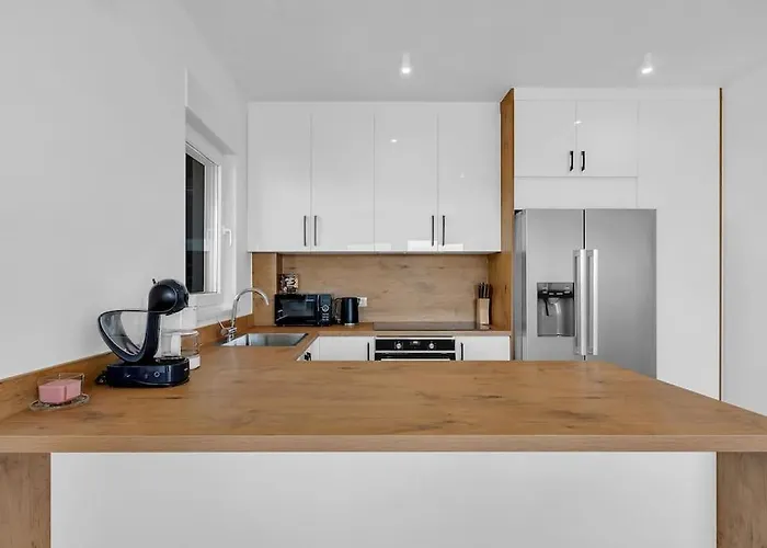 Vip With Pool * Μακάρσκα